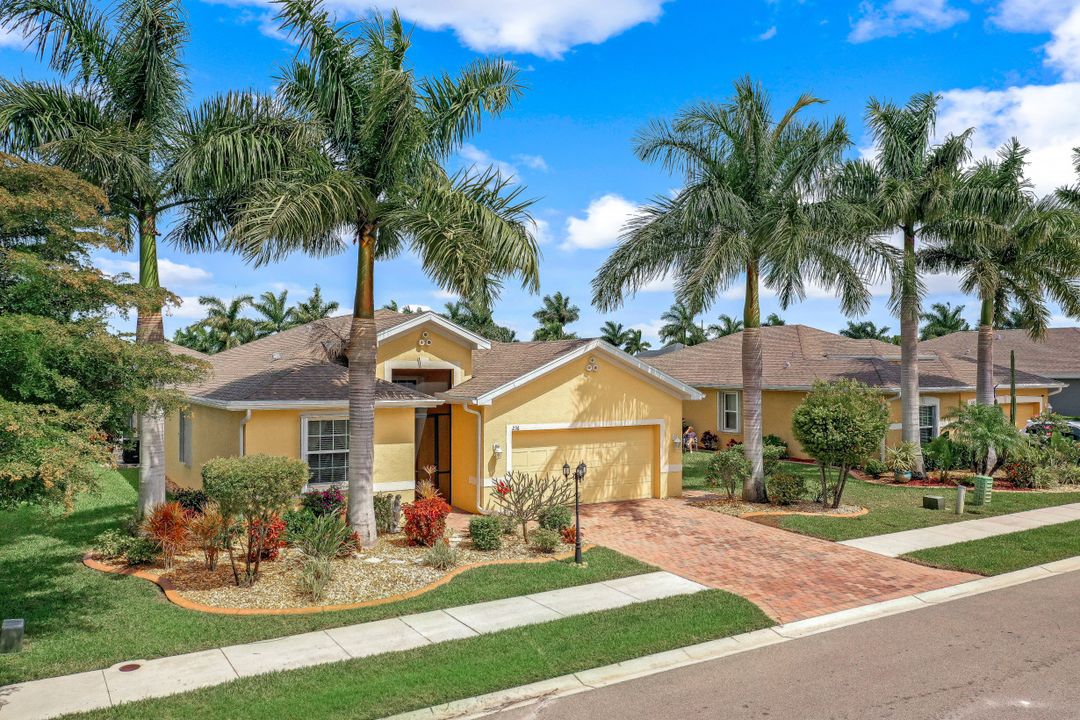 236 Destiny Cir, Cape Coral, FL 33990