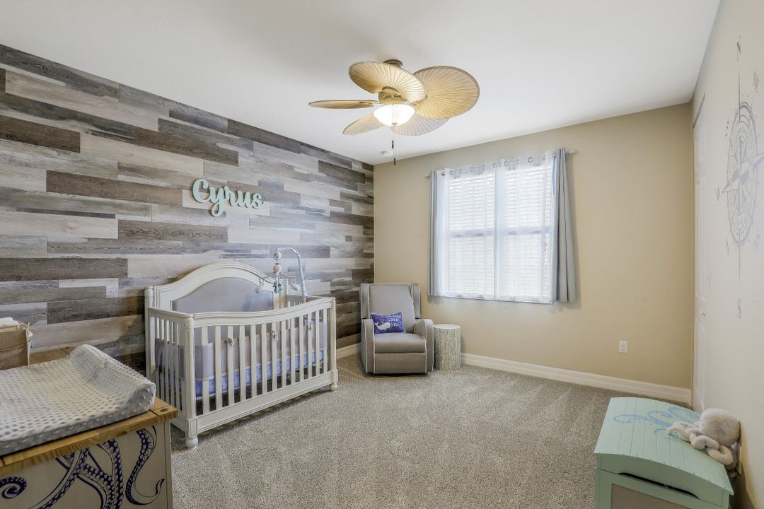 3407 Pacific Dr, Naples, FL 34119