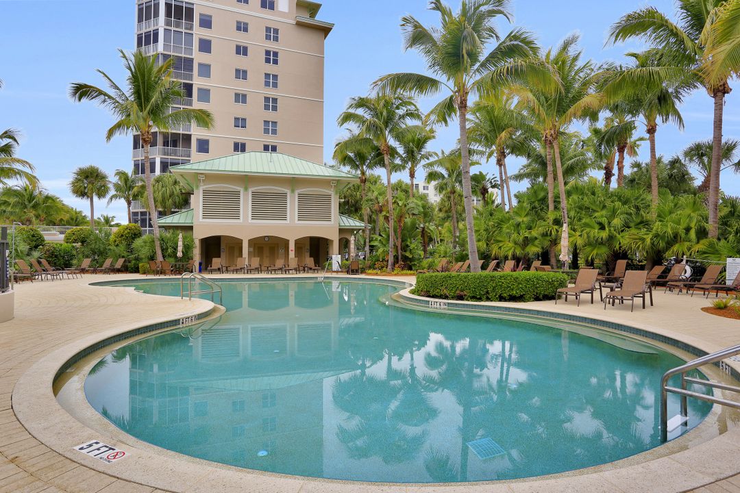 4182 Bay Beach Ln #743, Fort Myers Beach, FL 33931