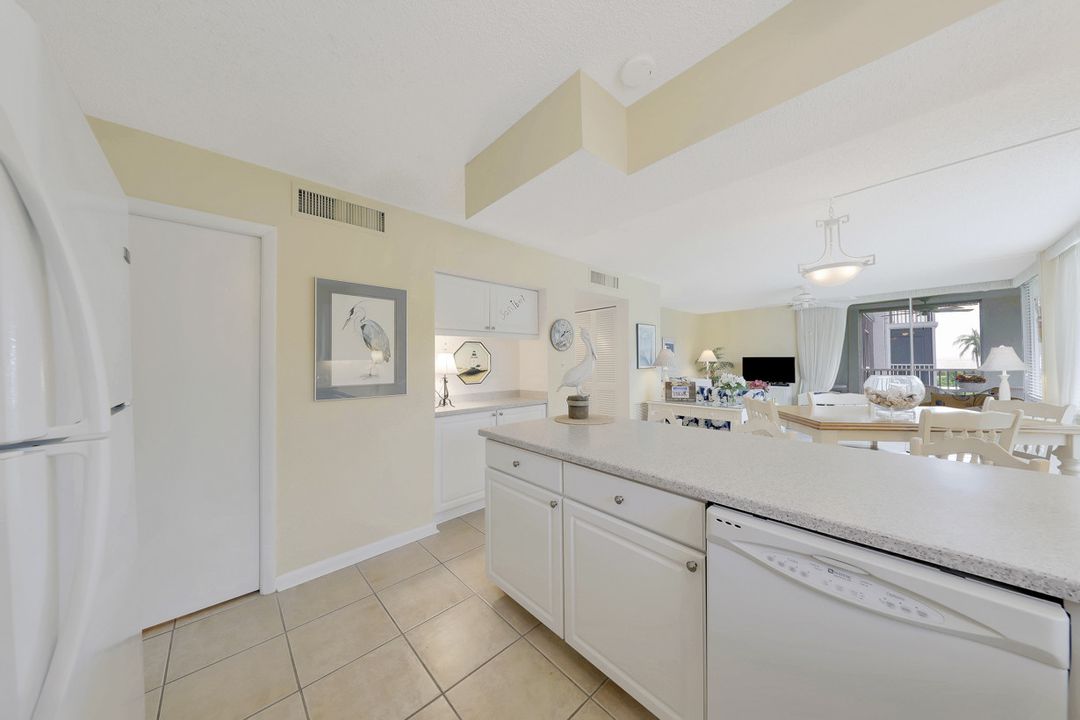 2265 W Gulf Dr #240B, Sanibel, FL 33957