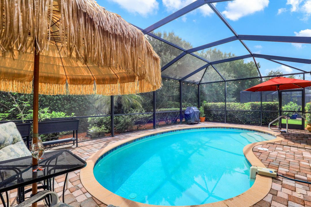 3639 Treasure Cove Cir, Naples, FL 34114