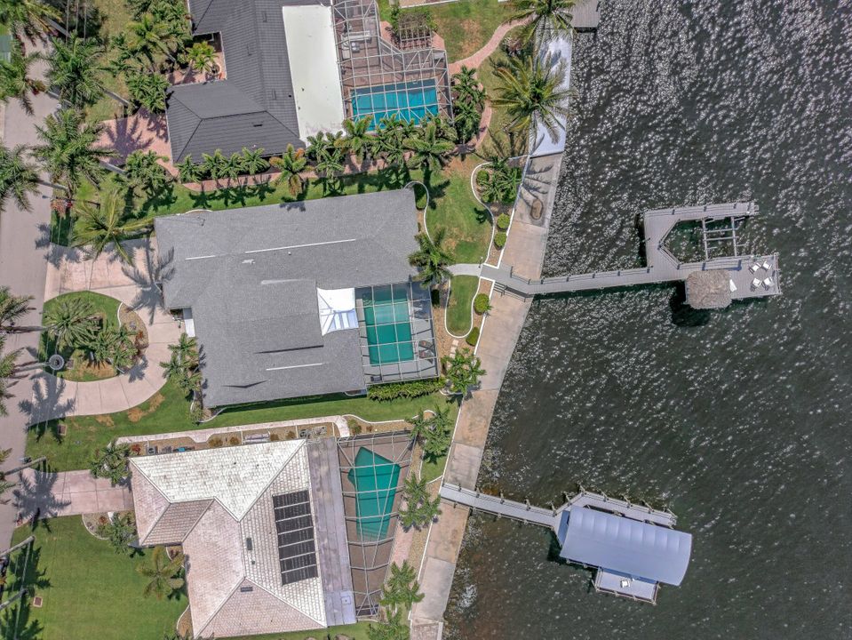 642 Coral Dr, Cape Coral, FL 33904