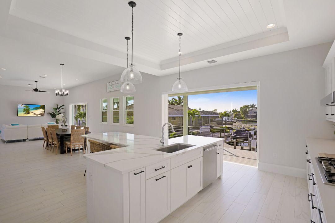 1740 Canary Ct, Marco Island, FL 34145