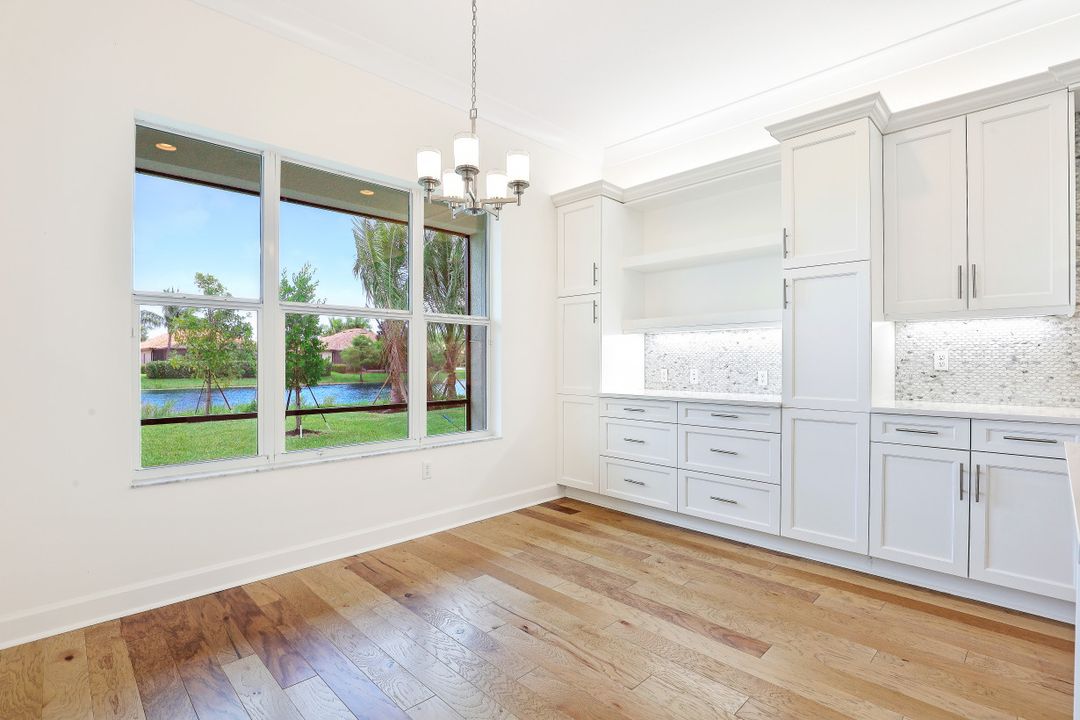 28549 Terramore Ct, Bonita Springs, FL 34135