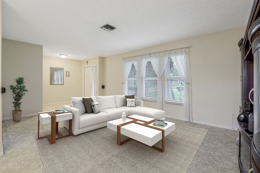 114 SE 7th St, Cape Coral, FL 33990