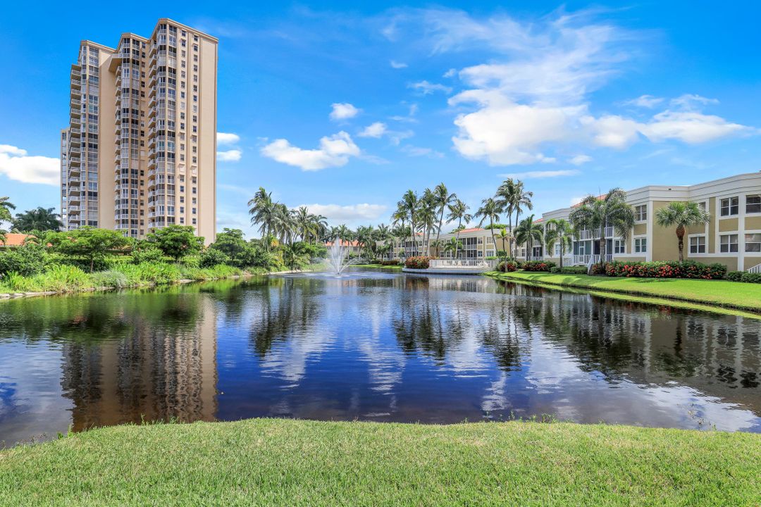 6573 Marissa Loop #1102, Naples, FL 34108