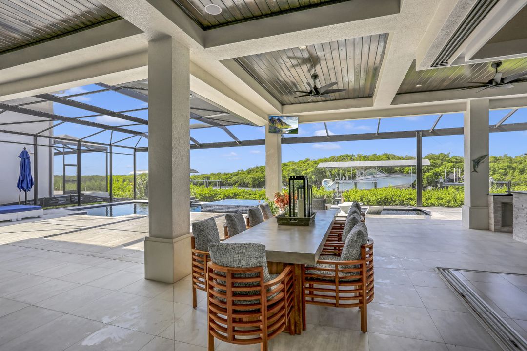 6096 Tarpon Estates Blvd, Cape Coral, FL 33914