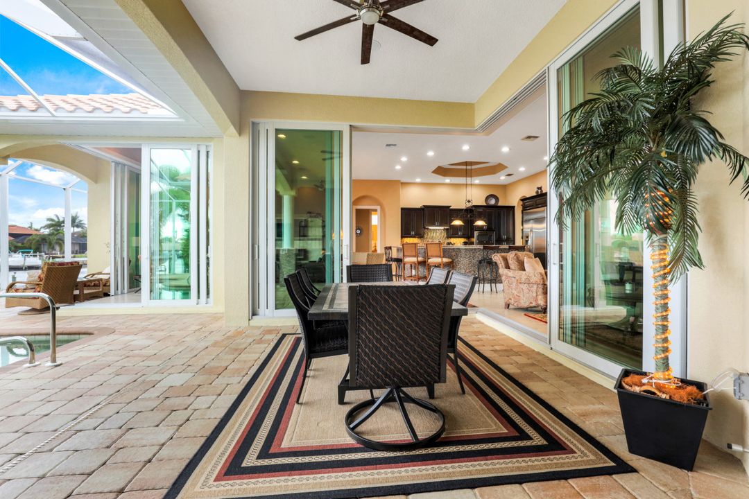 2405 SW 50th St, Cape Coral, FL 33914