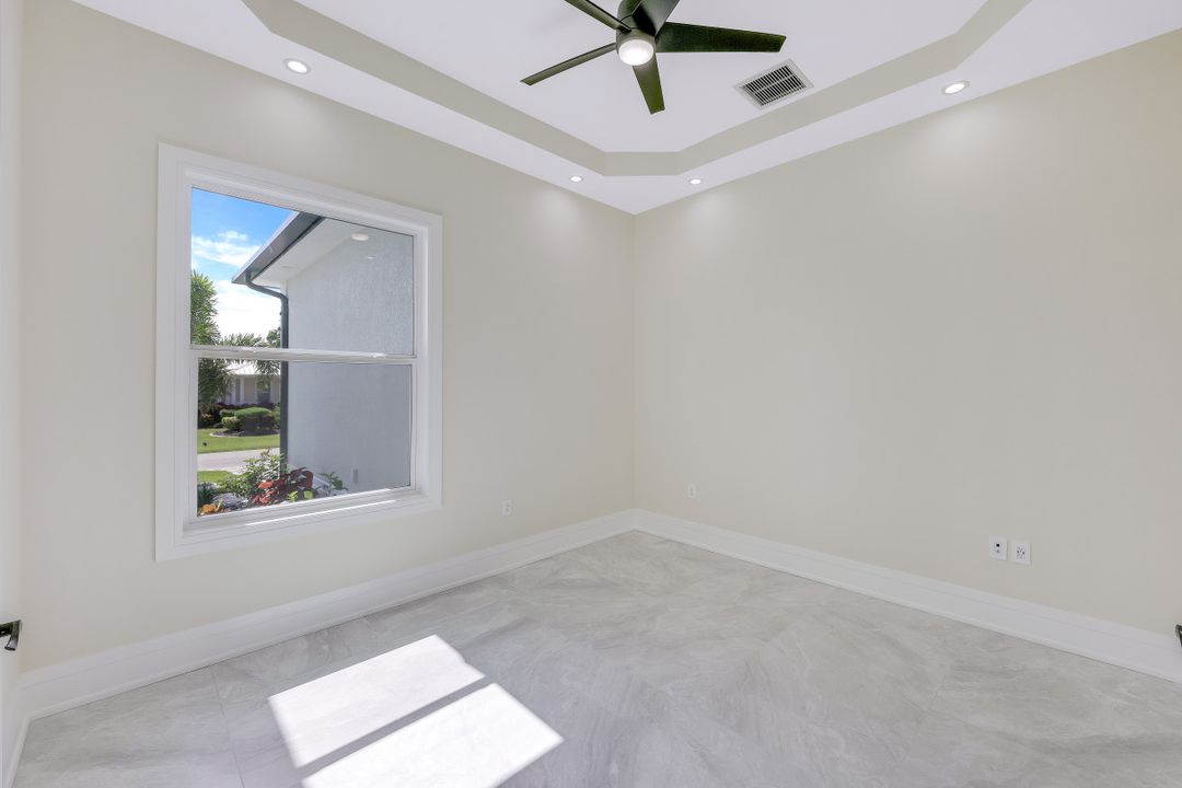 5332 Malibu Ct, Cape Coral, FL 33904