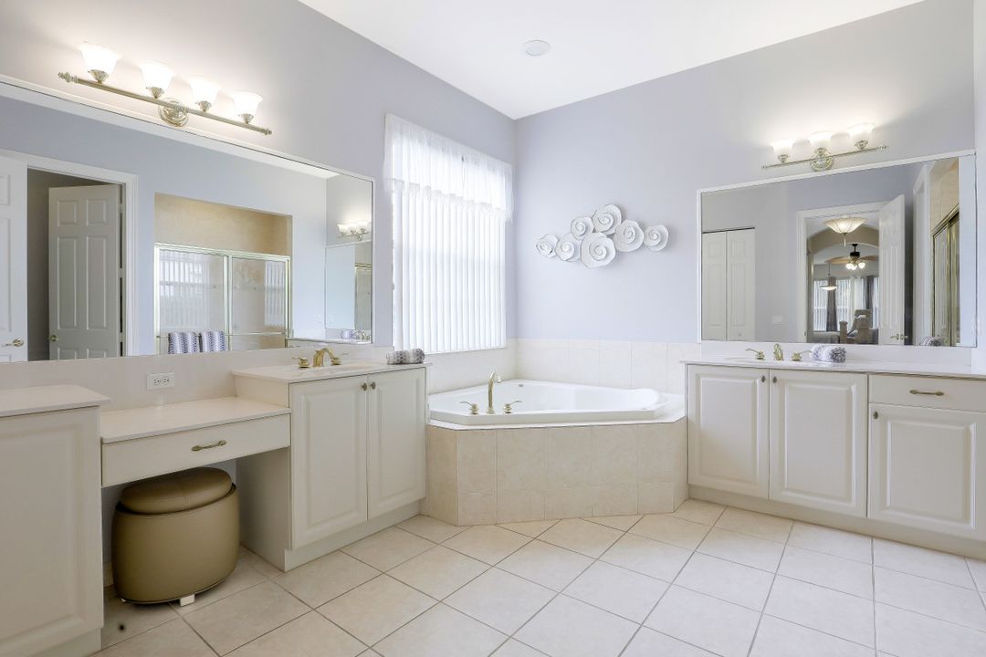 2214 Campestre Terrace, Naples, FL 34119