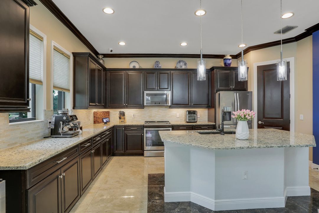 12938 Pemberton Way, Fort Myers, FL 33913