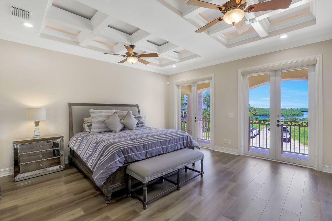 27810 Forester Dr, Bonita Springs, FL 34134