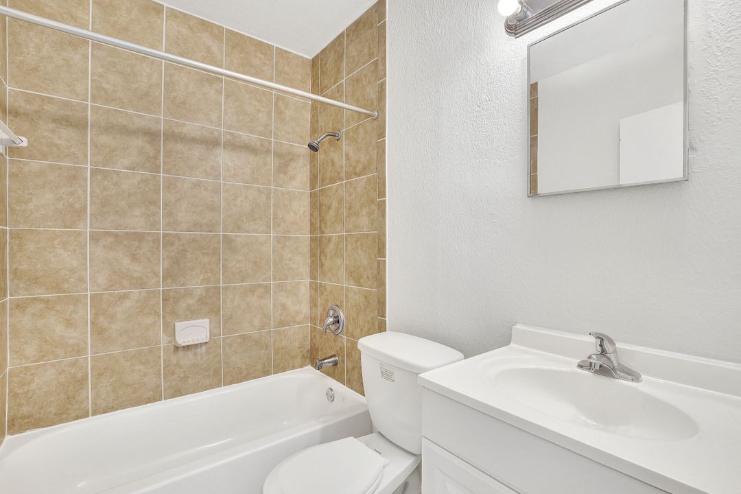 1858 Hanson St, Fort Myers, FL 33901