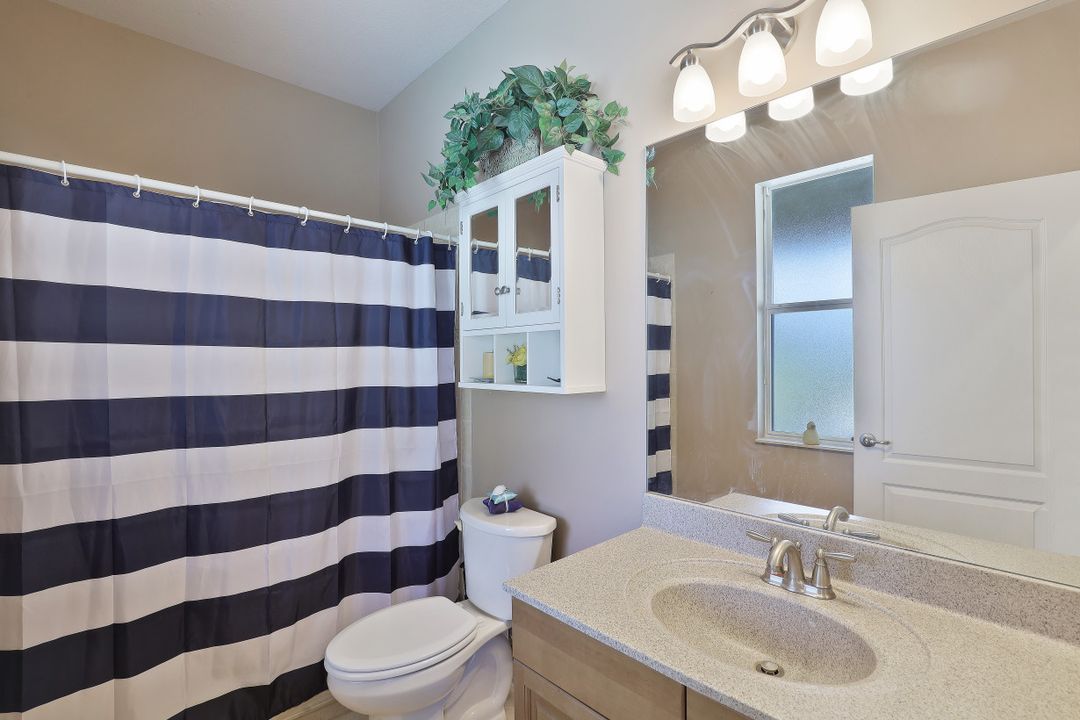 12493 Pebble Stone Ct, Fort Myers, FL 33913