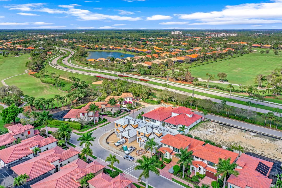 7968 Cordoba Pl, Naples, FL 34113