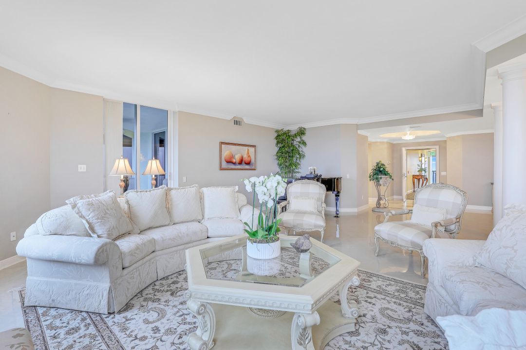 7225 Pelican Bay Blvd #PH1, Naples, FL 34108