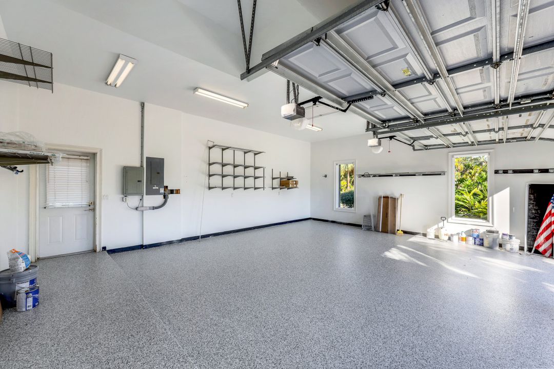 4040 1st Ave SW, Naples, FL 34119