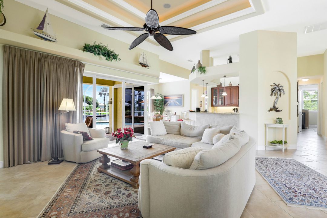 2305 SW 50th St, Cape Coral, FL 33914