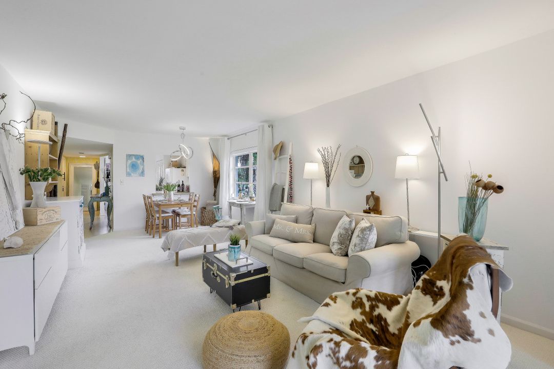 1056 Forest Lakes Dr #A 201, Naples, FL 34105