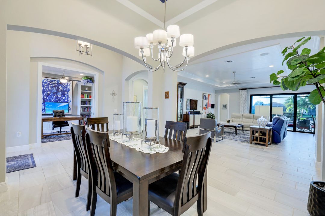 11866 White Stone Dr, Fort Myers, FL 33913