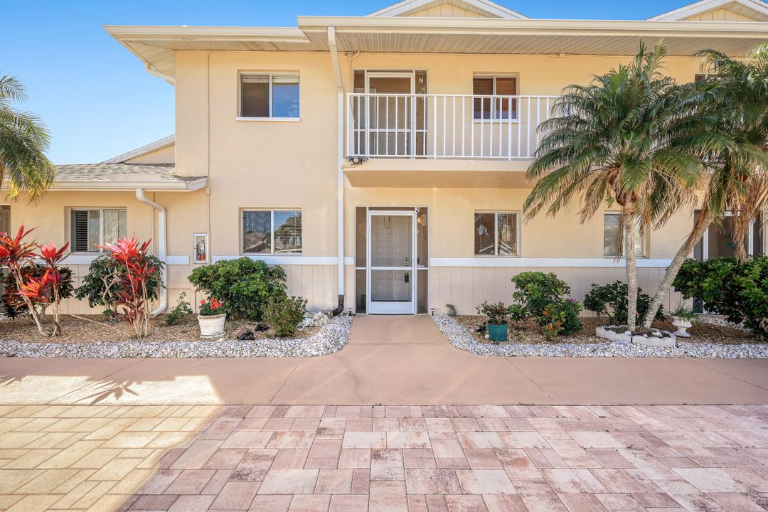 830 SW 48th Terrace, Cape Coral, FL 33914