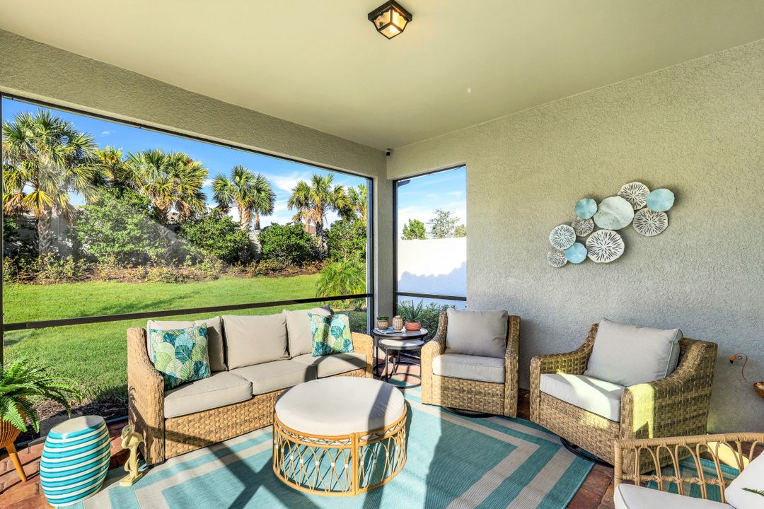 12330 Canal Grande Dr, Fort Myers, FL 33913