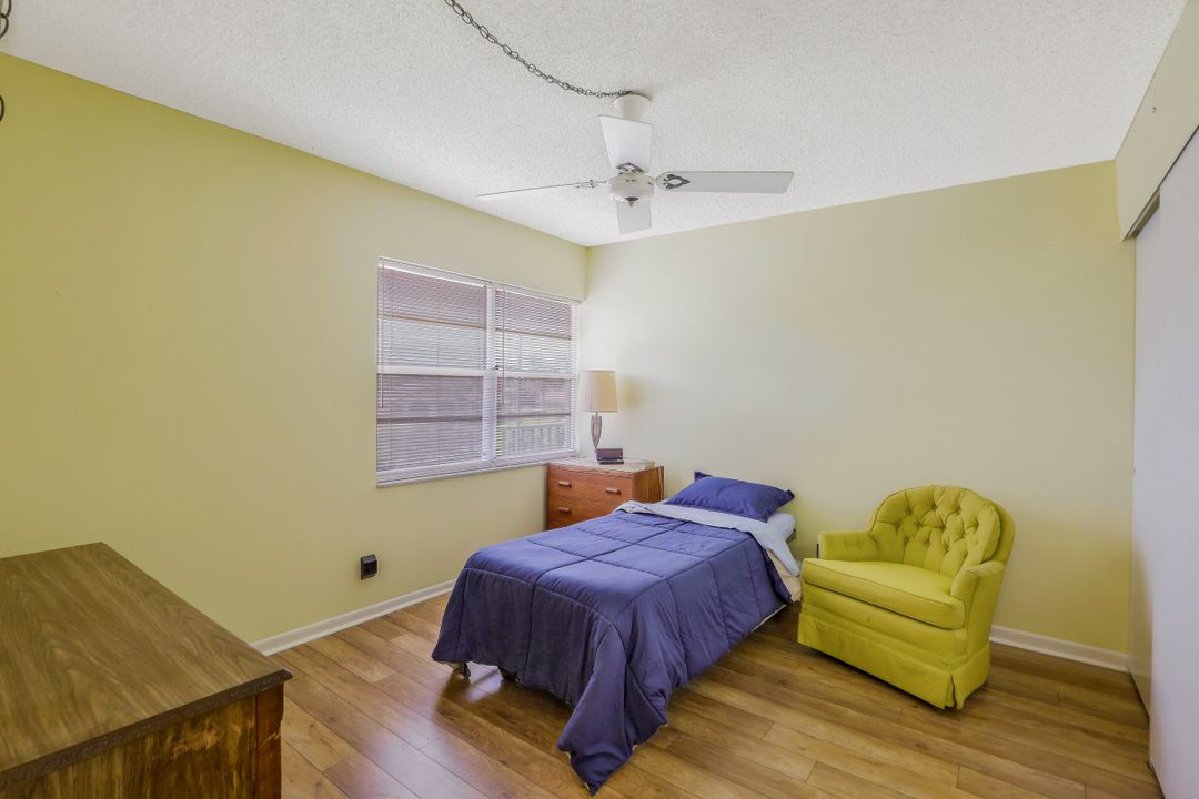 1086 Forest Lakes Dr #9207, Naples, FL 34105