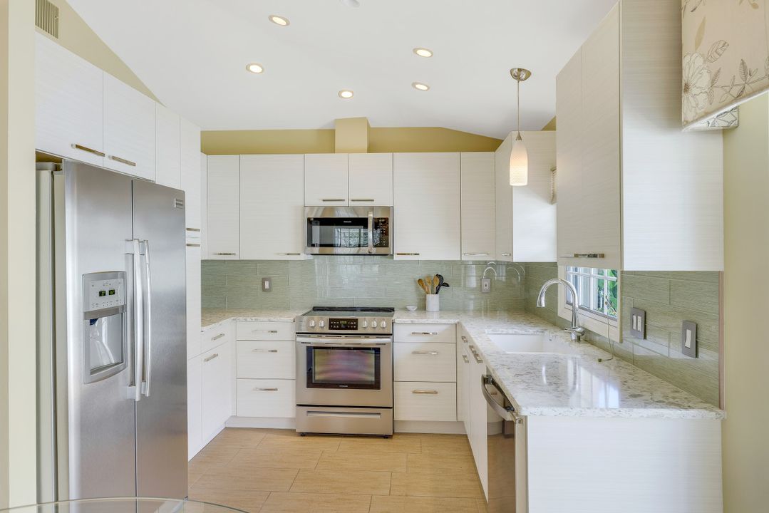 27161 Enclave Dr, Bonita Springs, FL 34134