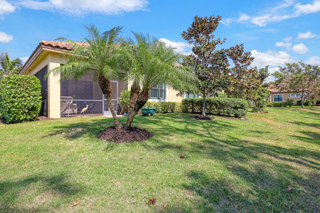 9129 Isla Bella Cir, Bonita Springs, FL 34135