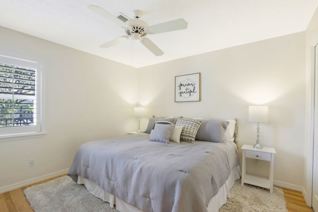 1541 Oyster Catcher Point, Naples, FL 34105