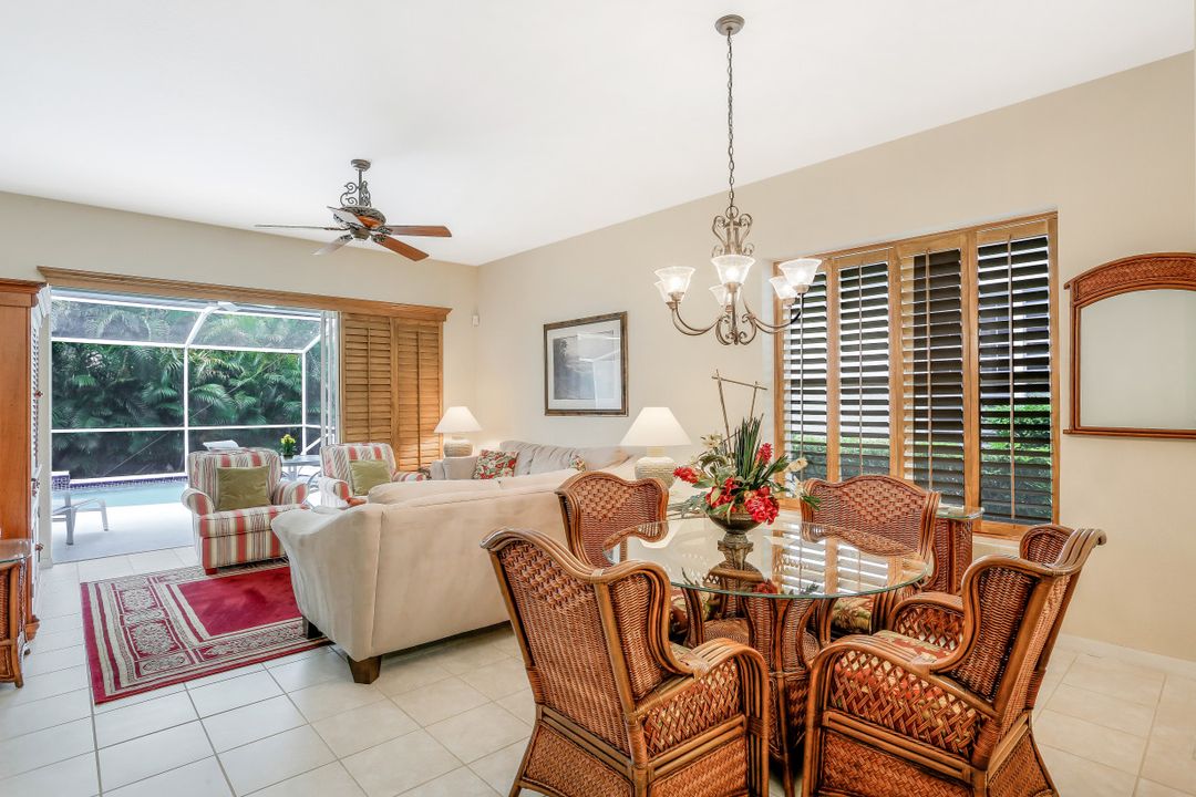 1818 Leamington Ln, Naples, FL 34109