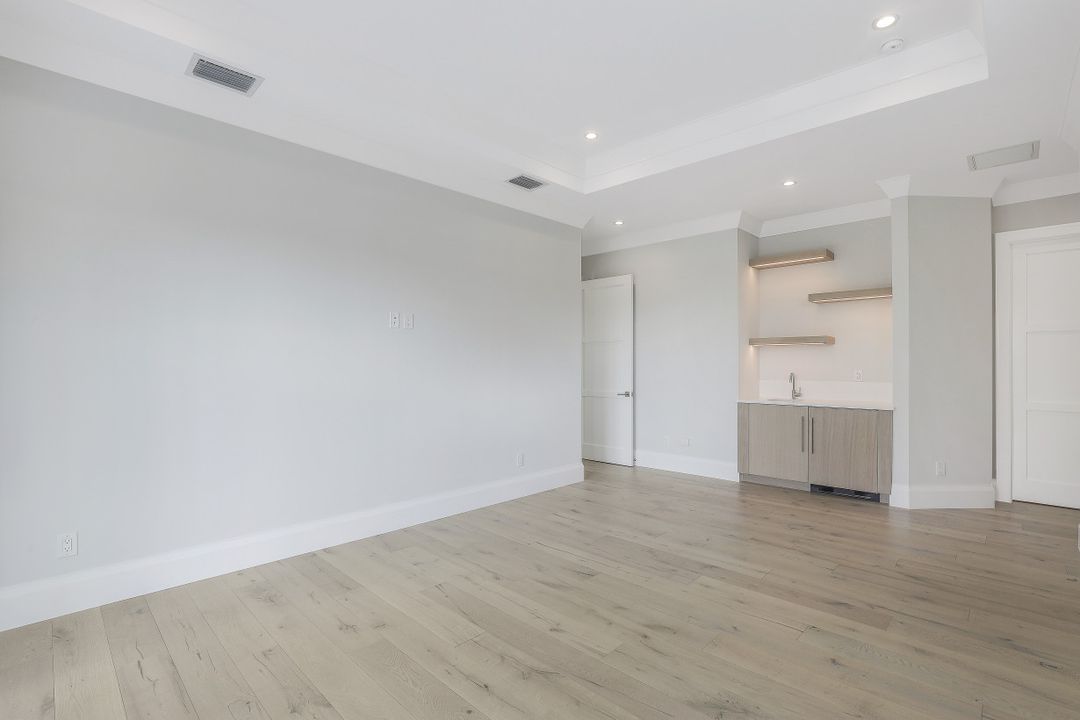 313 Turtle Hatch Rd, Naples, FL 34103