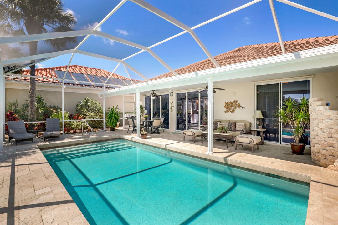 5981 Bermuda Ln, Naples, FL 34119