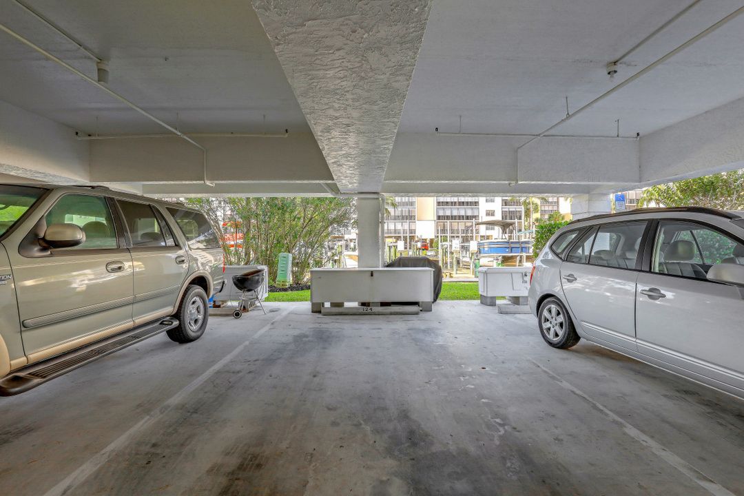 4361 Bay Beach Ln #124, Fort Myers Beach, FL 33931