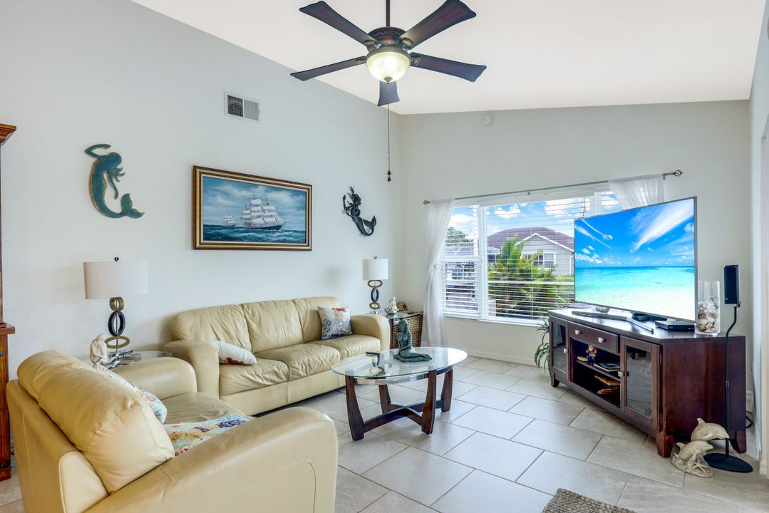 1222 SW 54th St, Cape Coral, FL 33914