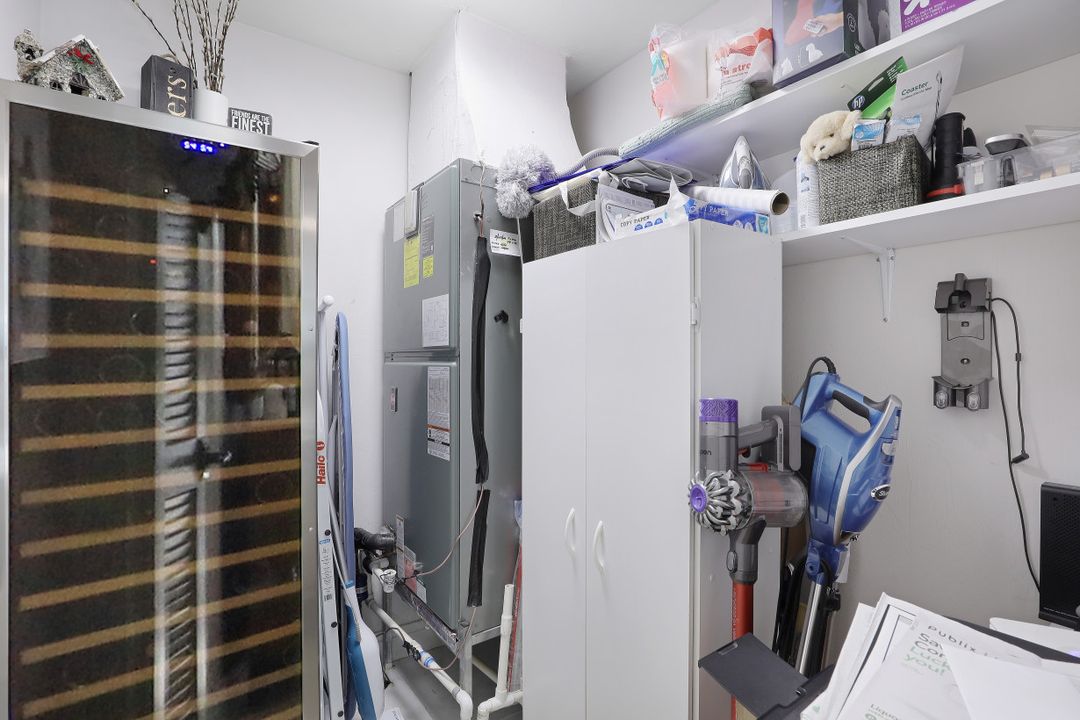 4786 West Blvd #B-201, Naples, FL 34103