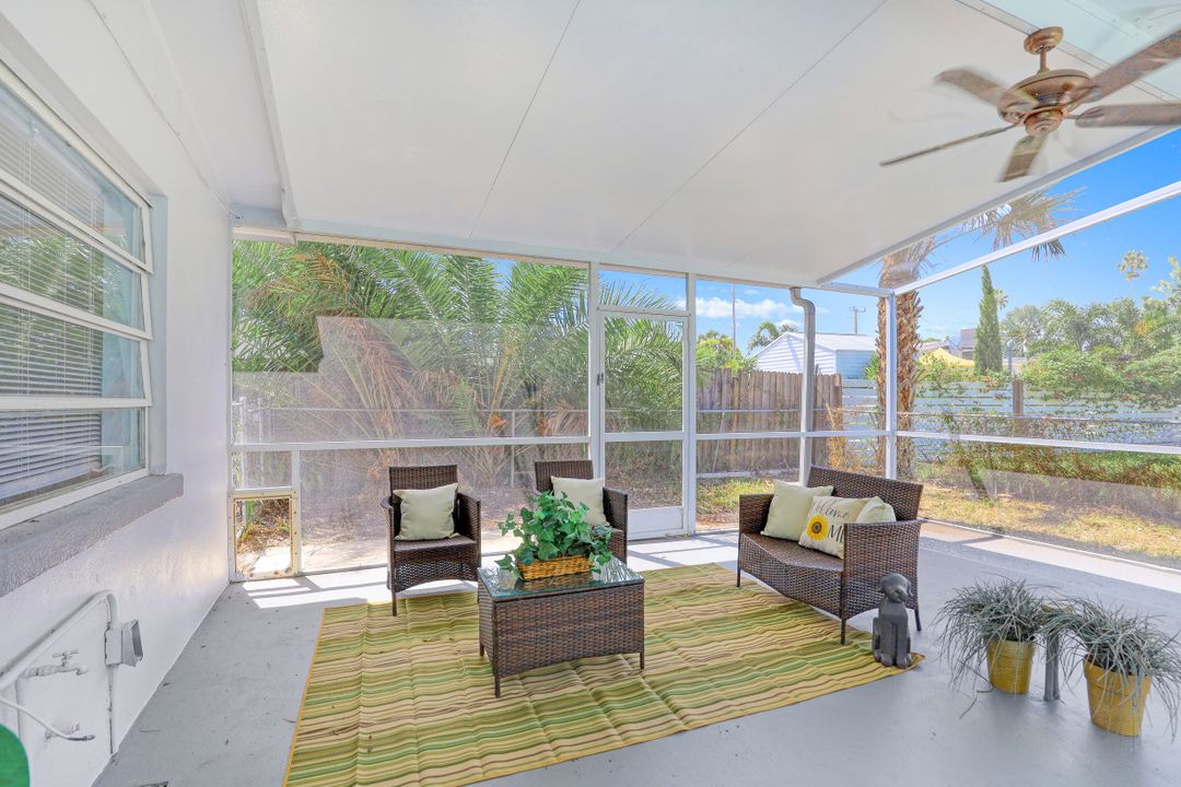 1637 Winkler Ave, Fort Myers, FL 33901