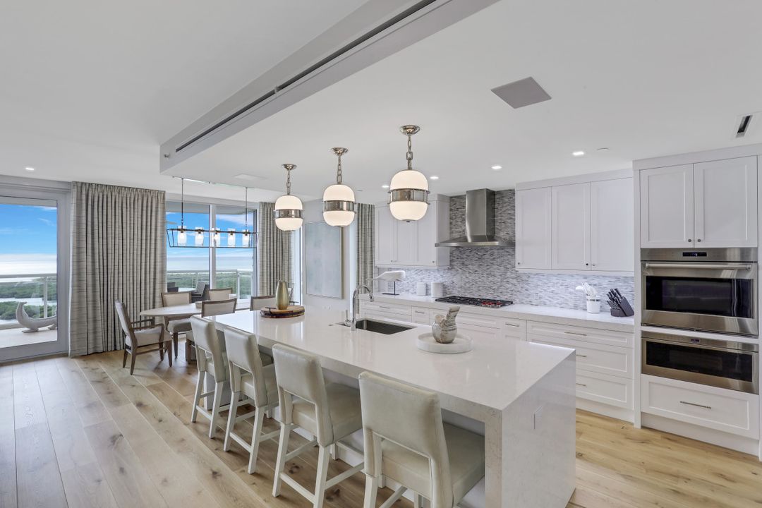 13915 Old Coast Rd #2206, Naples, FL 34110