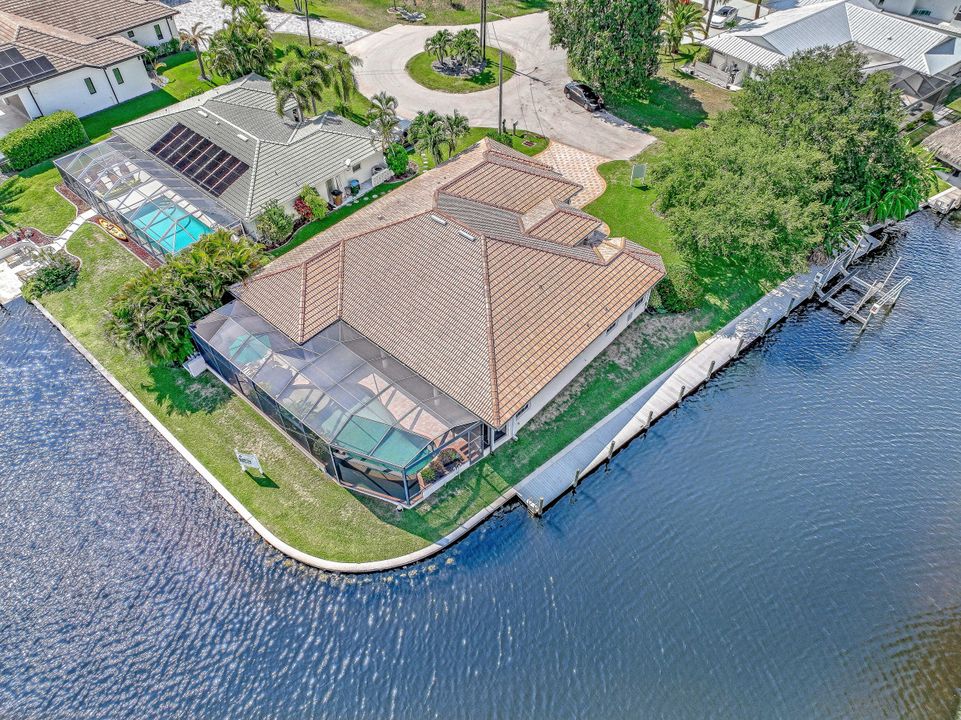 5360 Mikado Ct, Cape Coral, FL 33904