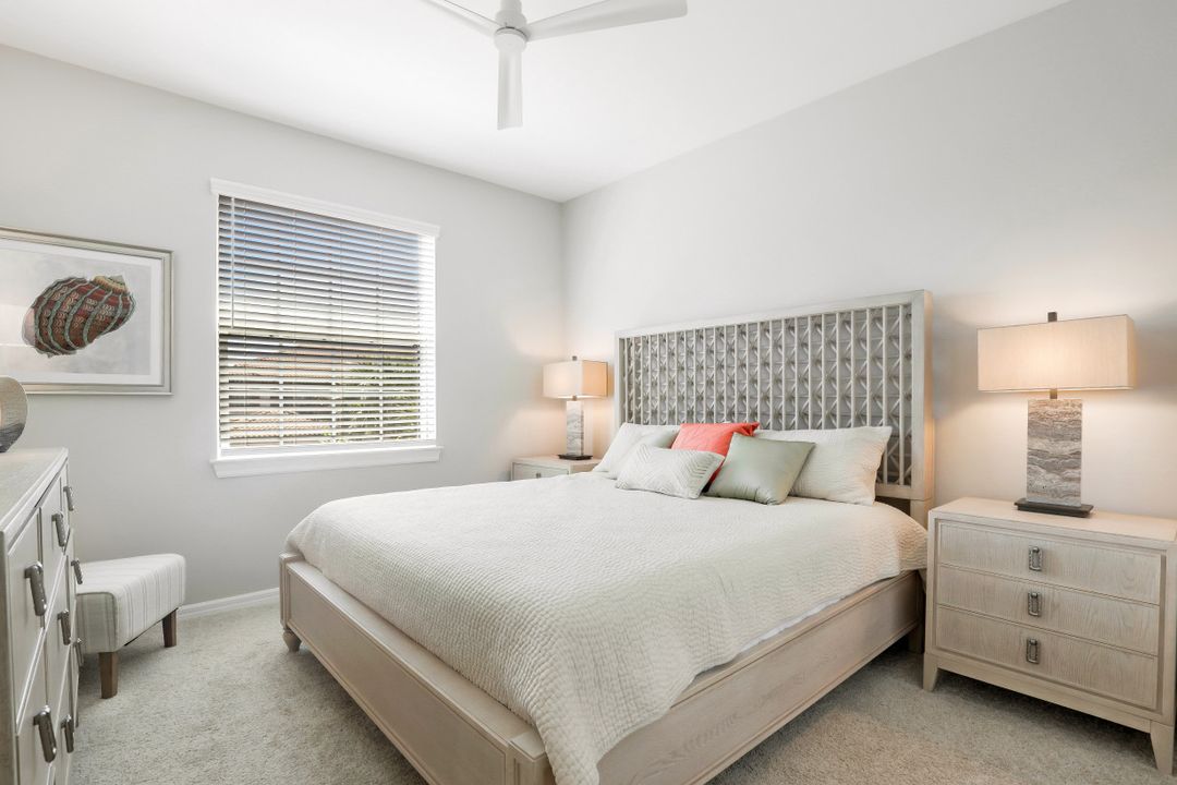 9377 Pocida Ct #201, Naples, FL 34119