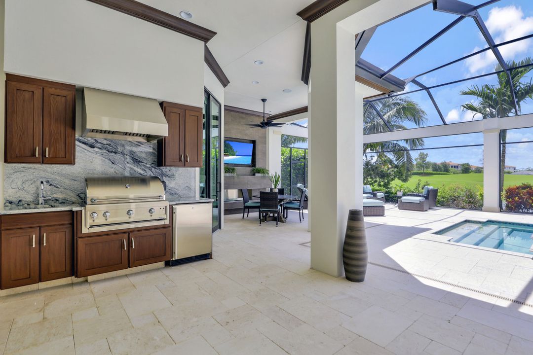 16434 Seneca Way, Naples, FL 34110