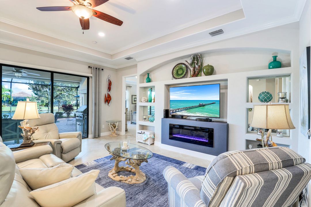 28111 Kerry Ct, Bonita Springs, FL 34135