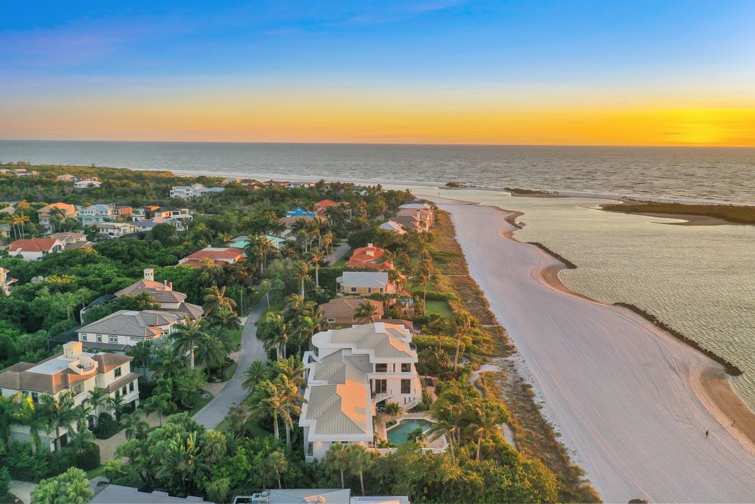 202 S Beach Dr, Marco Island, FL 34145