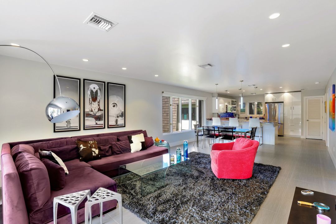 1665 Spoonbill Ln #B, Naples, FL 34105