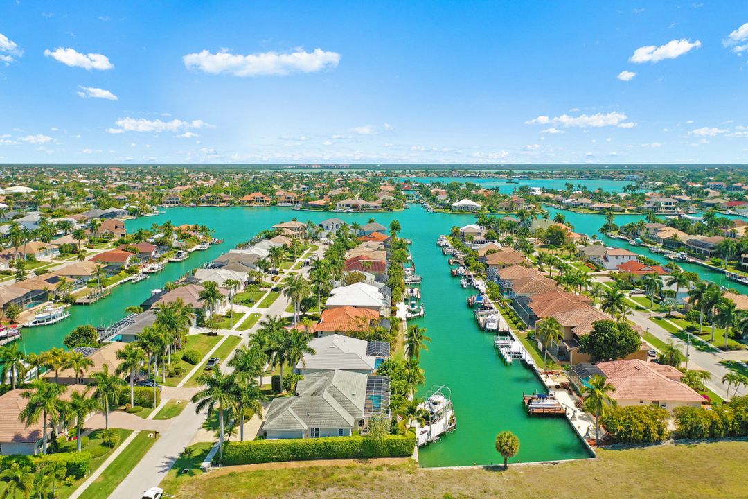 1160 Marlin Ct, Marco Island, FL 34145