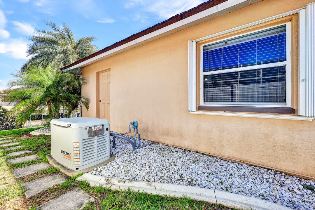 4109 SW 5th Pl, Cape Coral, FL 33914