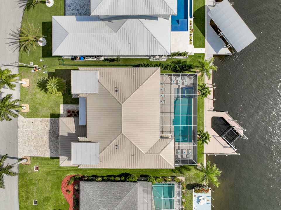 5084 Sorrento Ct, Cape Coral, FL 33904