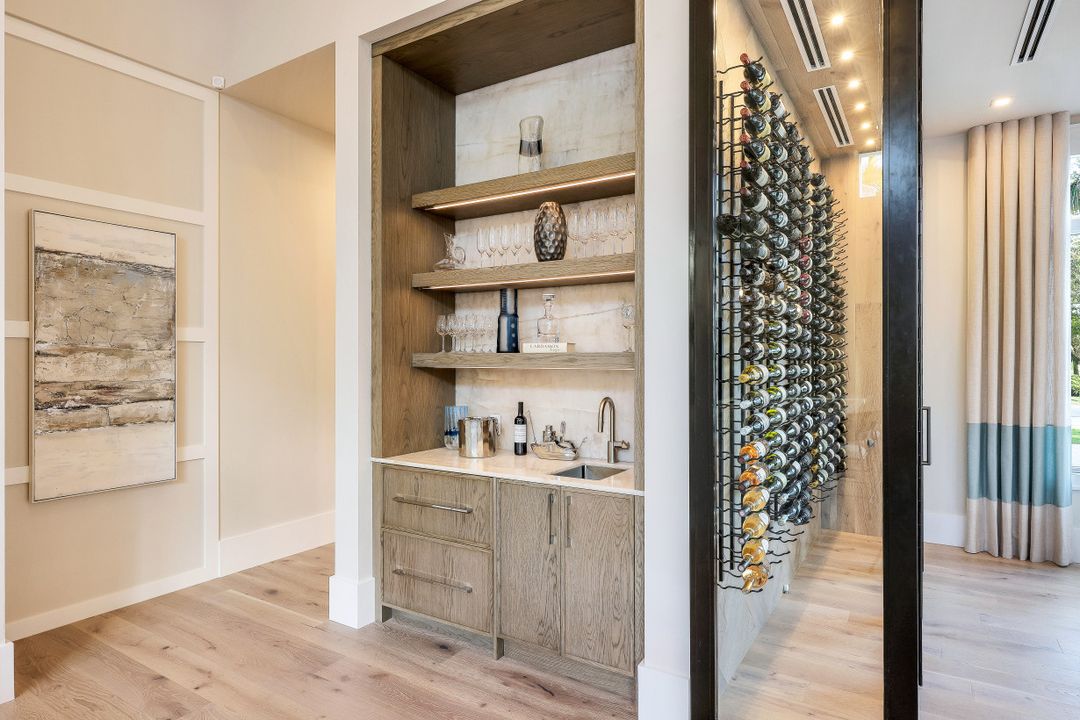 817 Buttonbush Ln, Naples, FL 34108