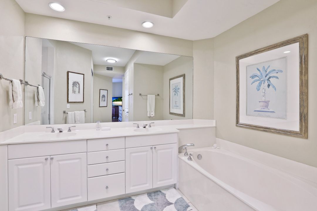 410 Flagship Dr #505, Naples, FL 34108