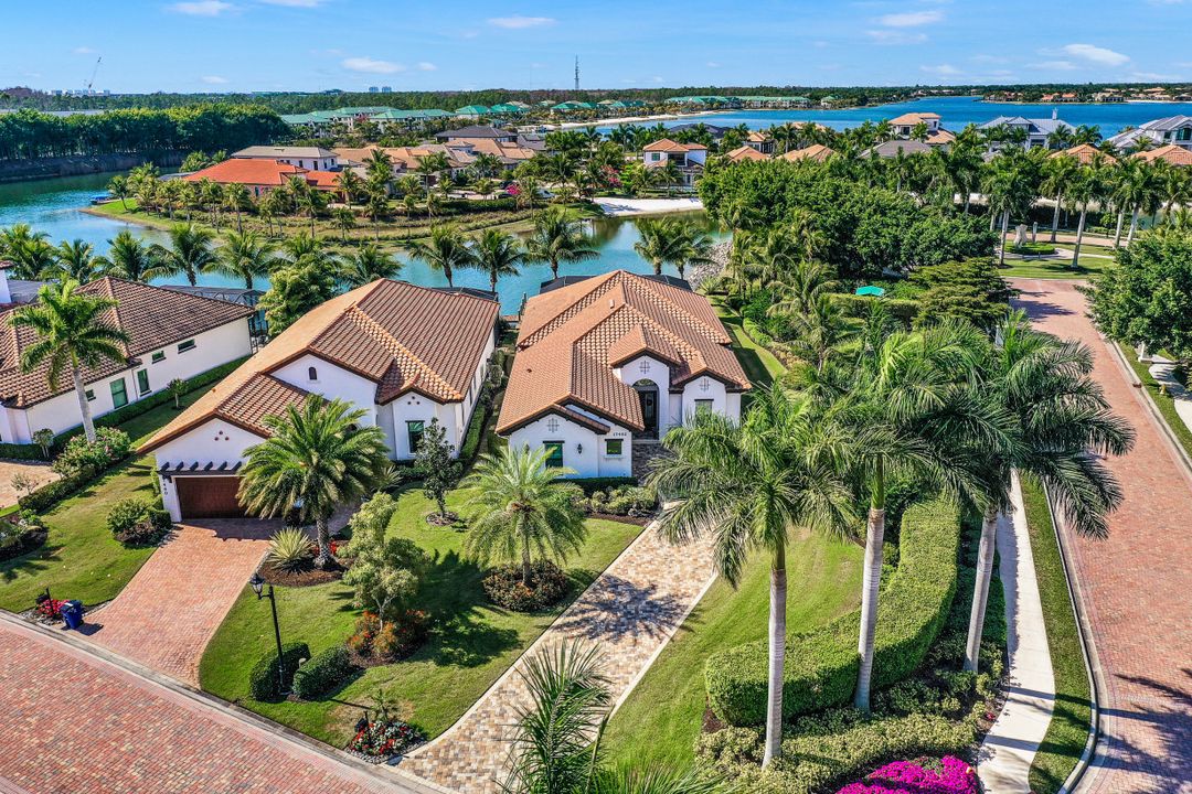 17452 Via Navona Way, Miromar Lakes, FL 33913